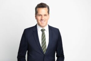 Helge Kauert